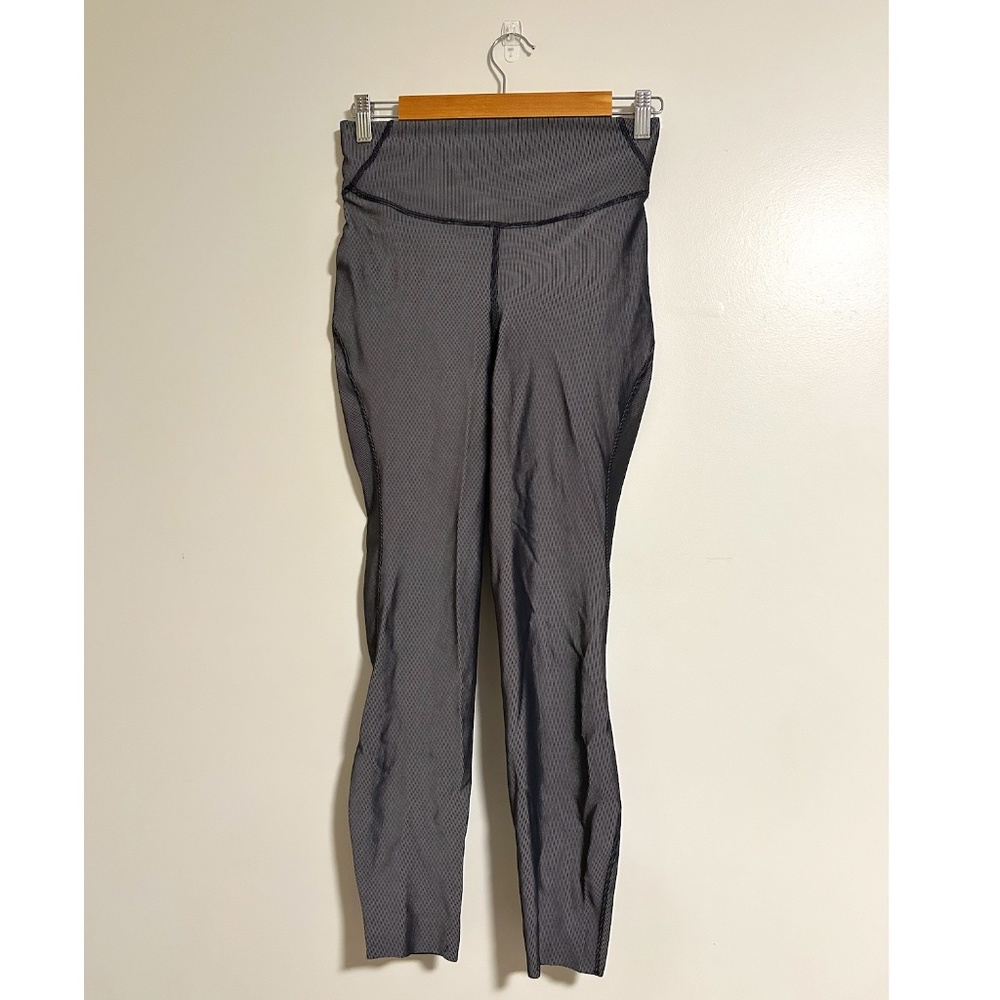 Lululemon Base Pace High Rise Legging Two Tone Ribbed Black Gull Grey - 25"